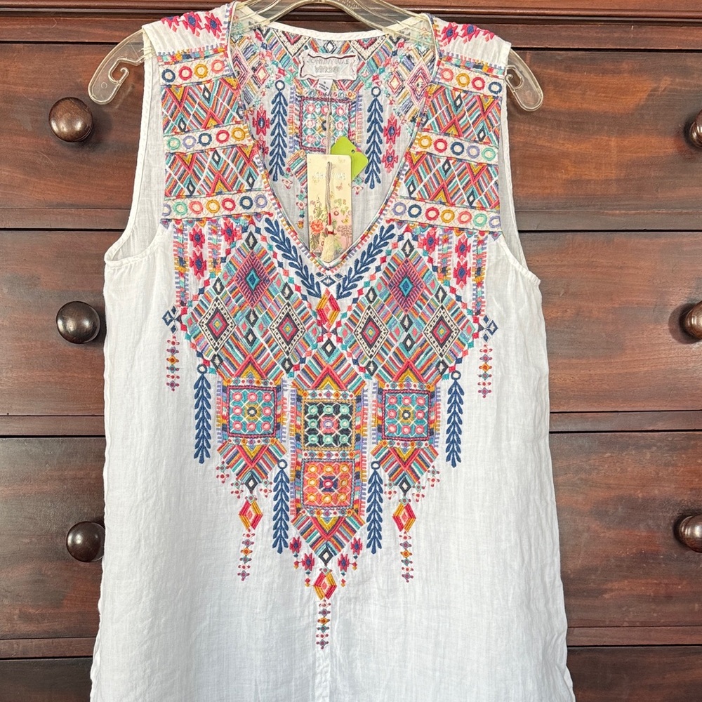 Johnny Was Embroidered Sleeveless White Top